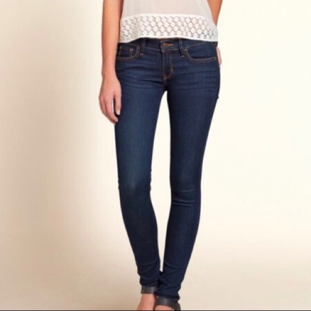 American Eagle Dark Wash Jegging